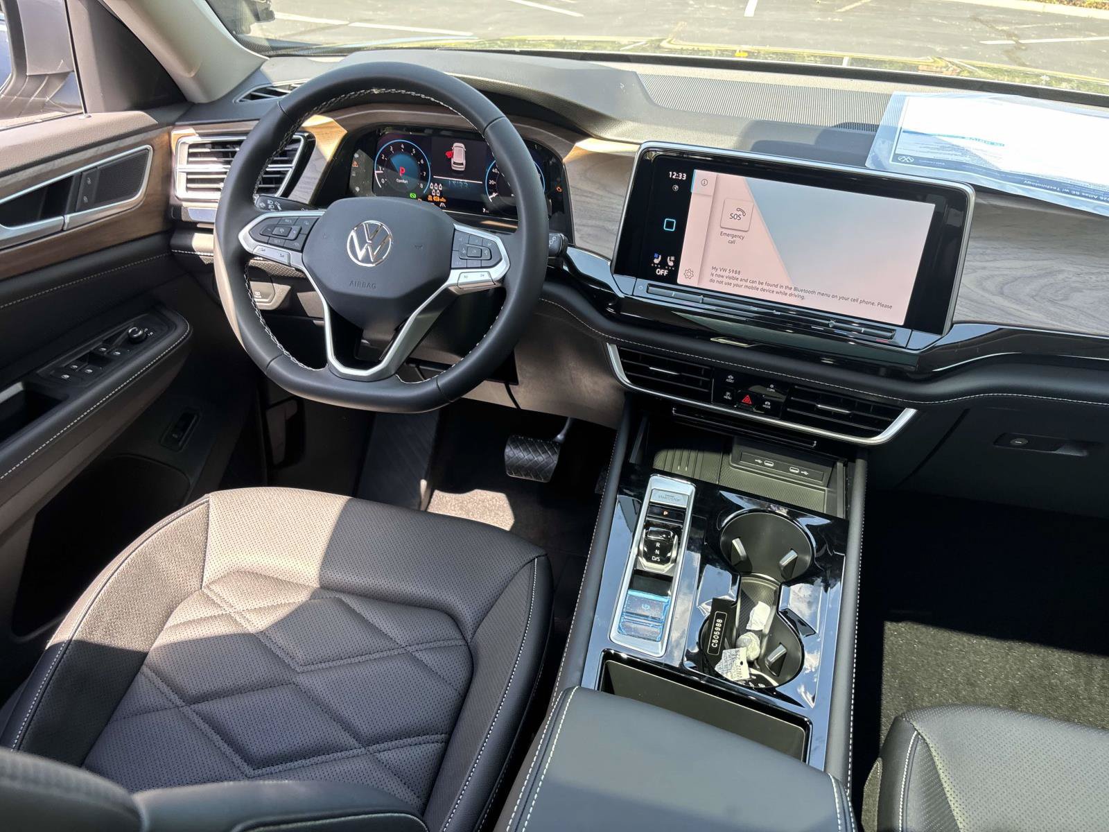 New 2026 Volkswagen Atlas SE AWD/4WD image 32