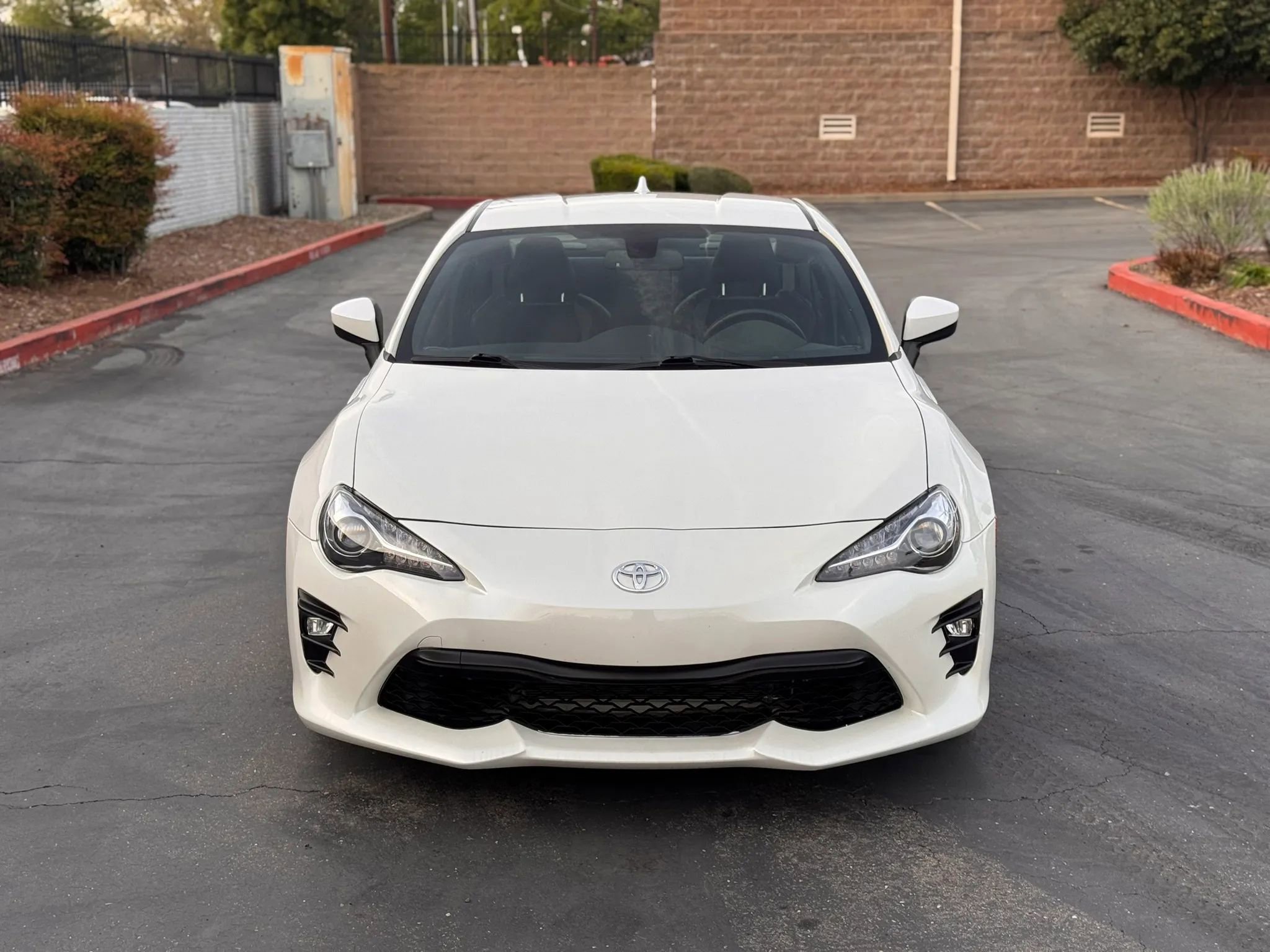 Used 2018 Toyota 86 image 9