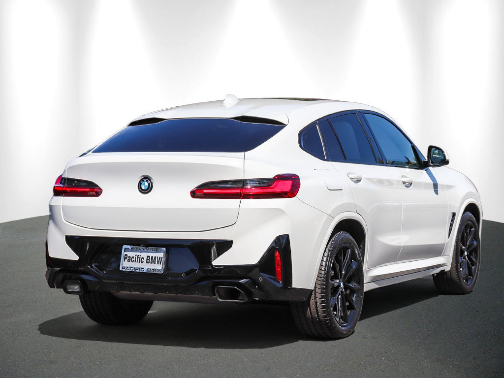 Certified 2024 BMW X4 xDrive30i w/ M Sport Package AWD/4WD image 6