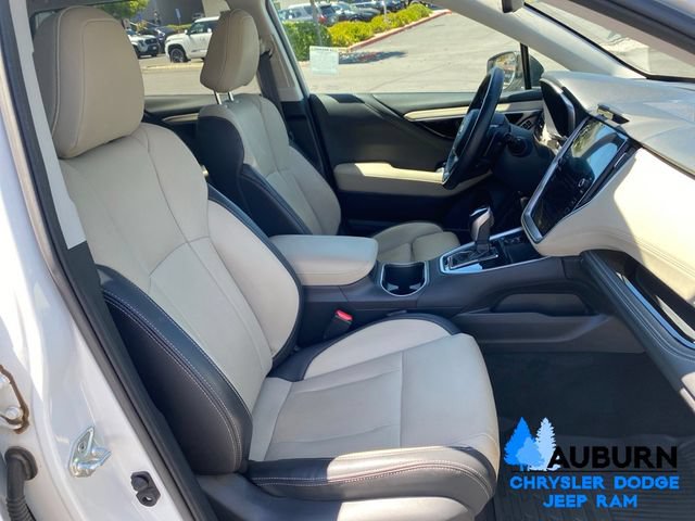 Used 2023 Subaru Outback Limited AWD/4WD image 16
