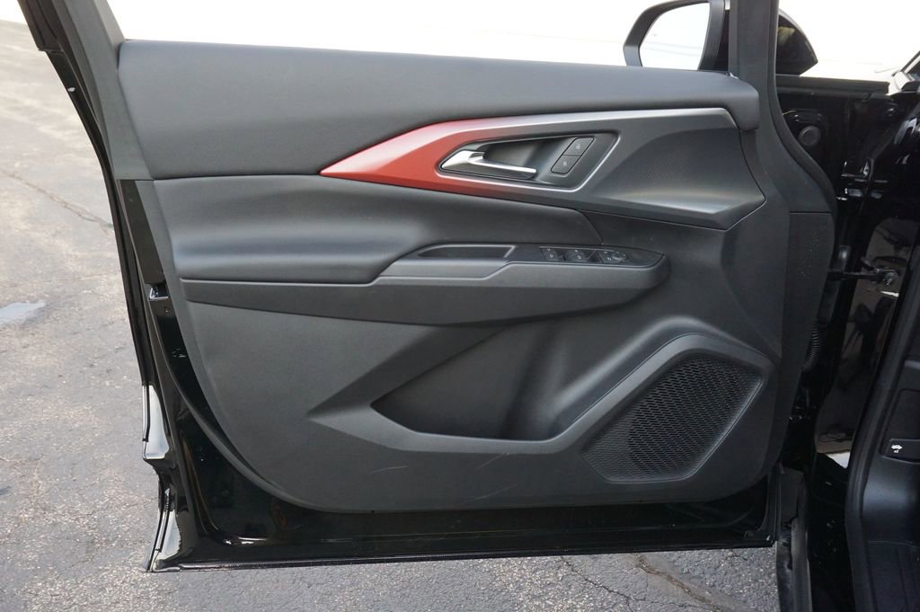 New 2026 Chevrolet Equinox EV RS FWD image 21