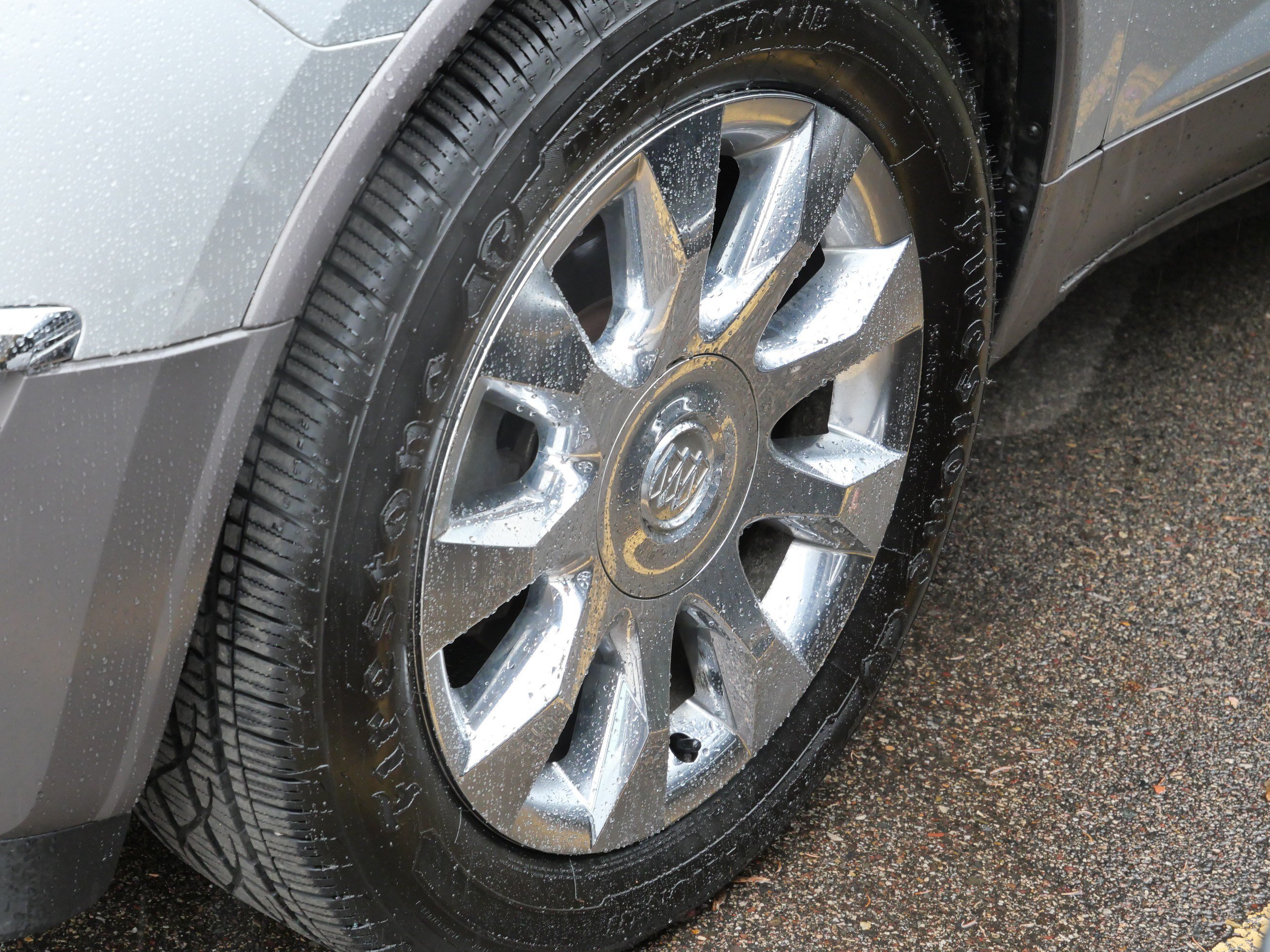 Used 2012 Buick Enclave Premium w/ Trailering Provision Package AWD/4WD image 4