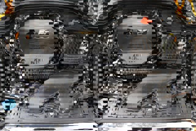 Used 2016 MINI Cooper S image 24