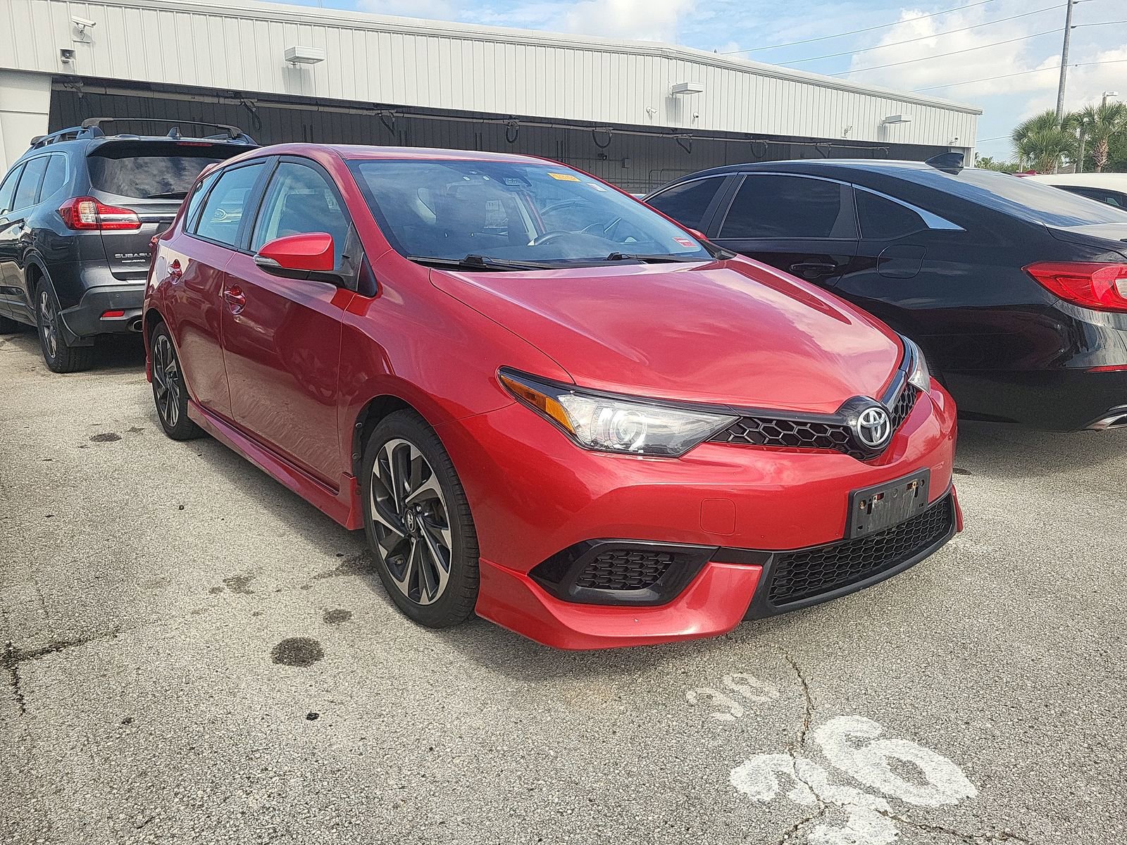 Used 2017 Toyota Corolla iM w/ Carpet Mat Package FWD image 3