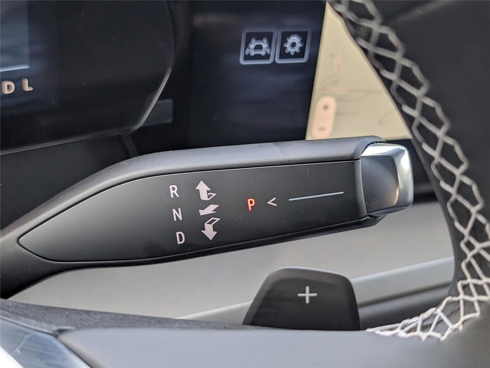New 2026 Chevrolet Traverse LT w/ Driver Confidence Package FWD image 35