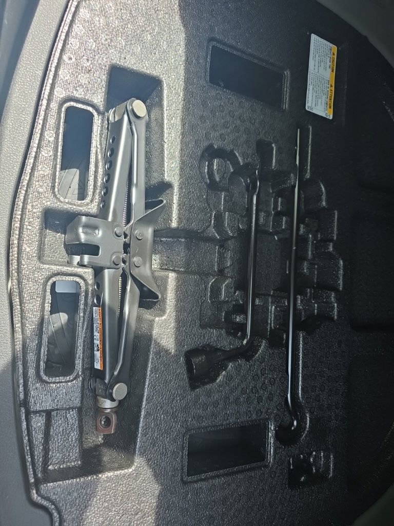 Used 2026 Toyota Camry SE image 37