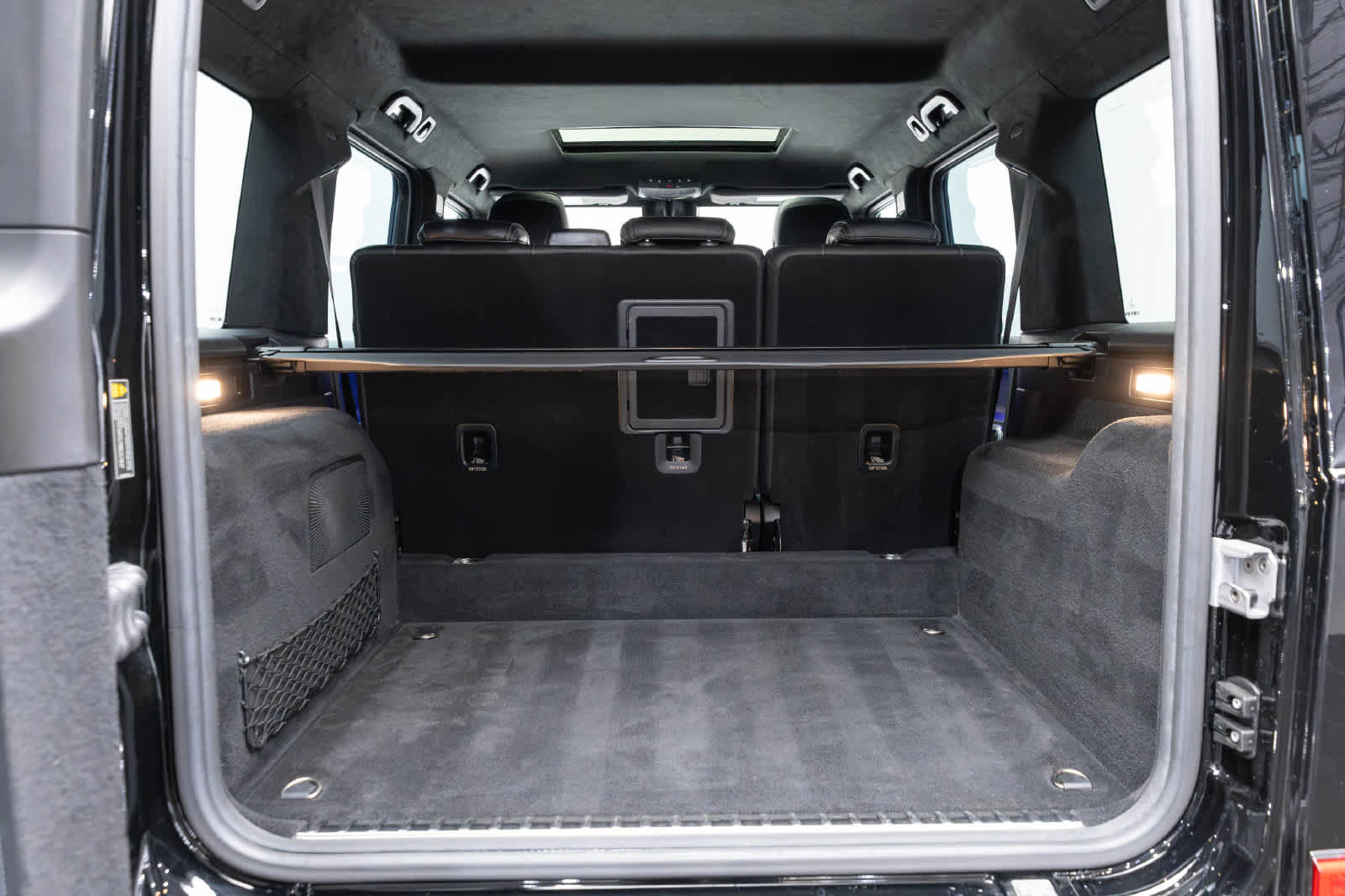 Used 2019 Mercedes-Benz G 63 AMG 4MATIC w/ Seat Comfort Package image 19