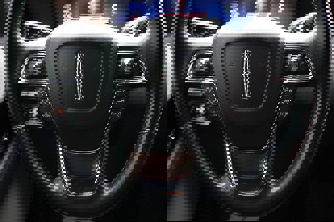 Used 2023 Lincoln Navigator Reserve image 19