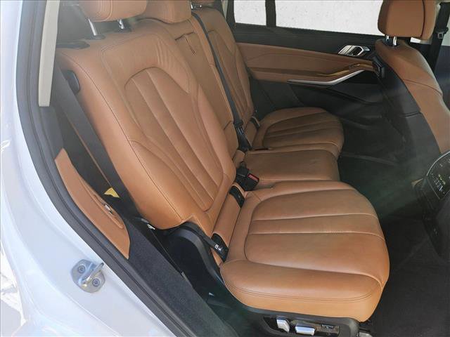 Used 2021 BMW X7 xDrive40i w/ Executive Package AWD/4WD image 22