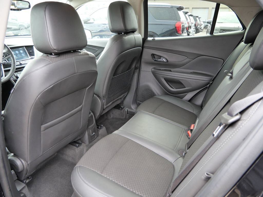 Used 2020 Buick Encore Preferred w/ Safety Package image 24