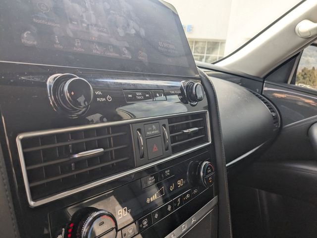 Used 2023 Nissan Armada SV image 23