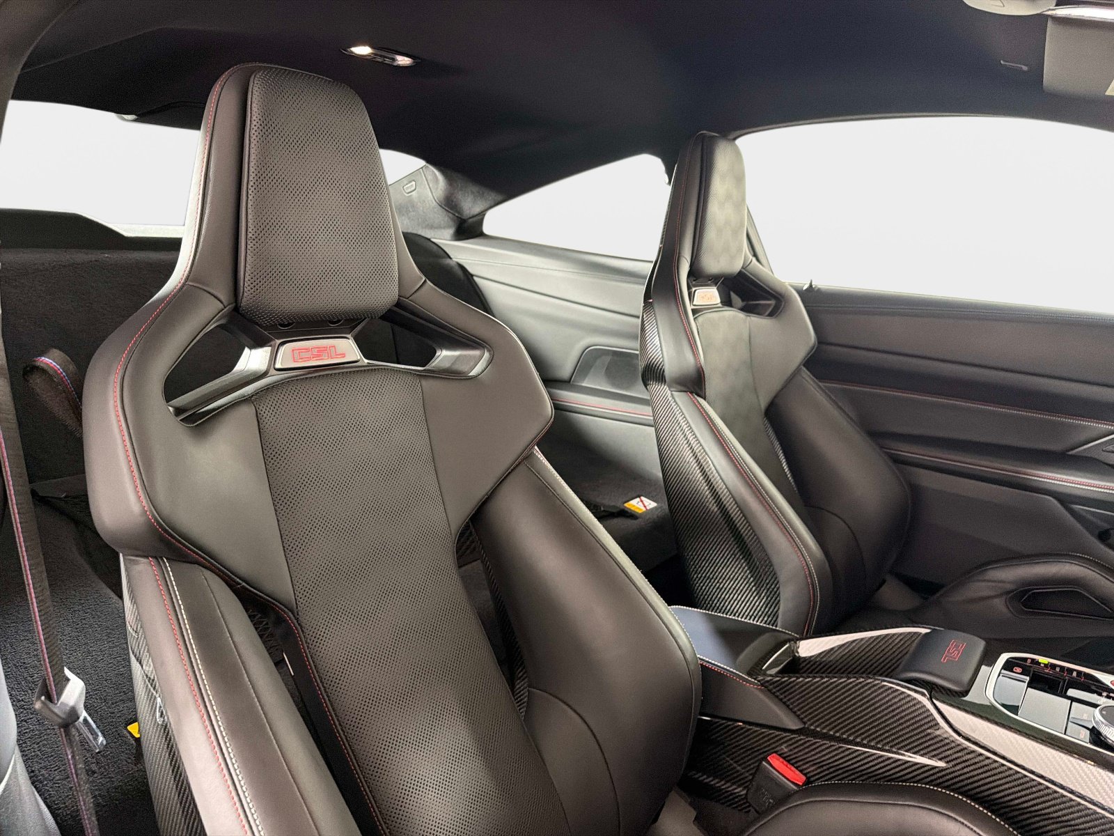 Used 2023 BMW M4 CSL RWD image 28