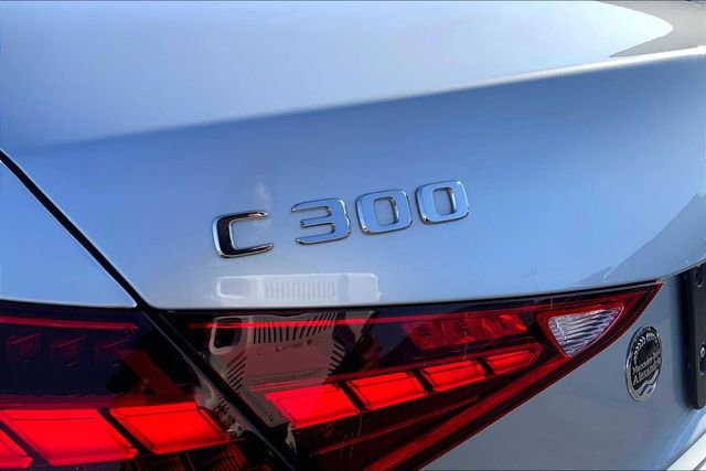 Used 2025 Mercedes-Benz C 300 4MATIC Sedan image 8