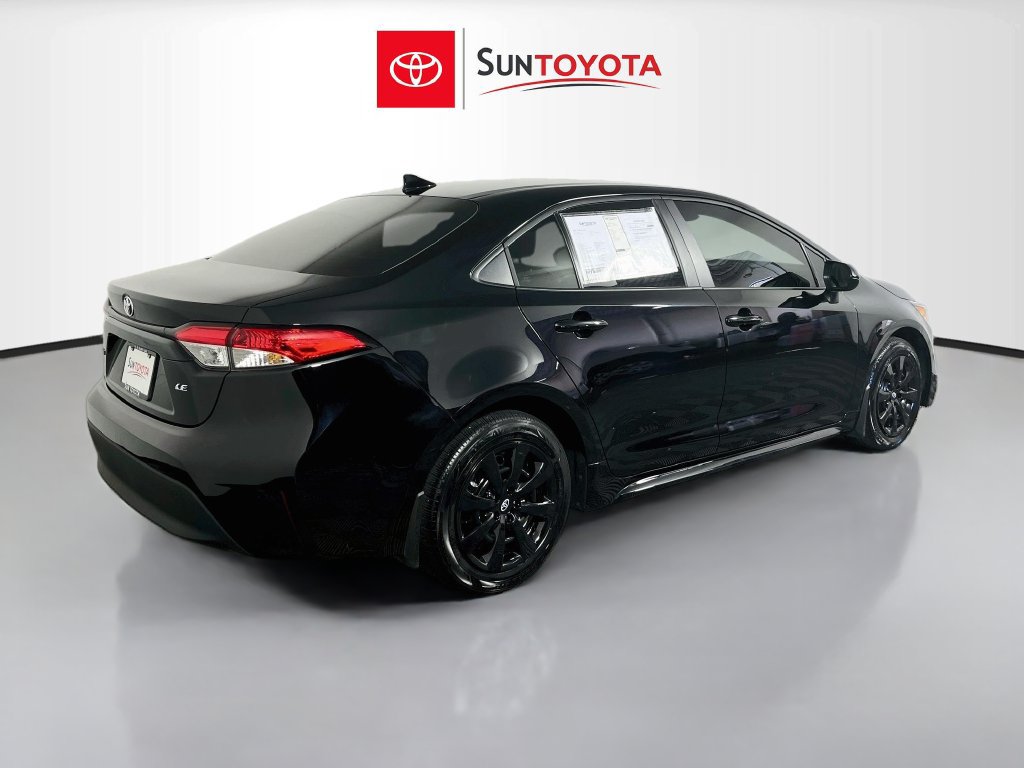 Used 2026 Toyota Corolla LE FWD image 3