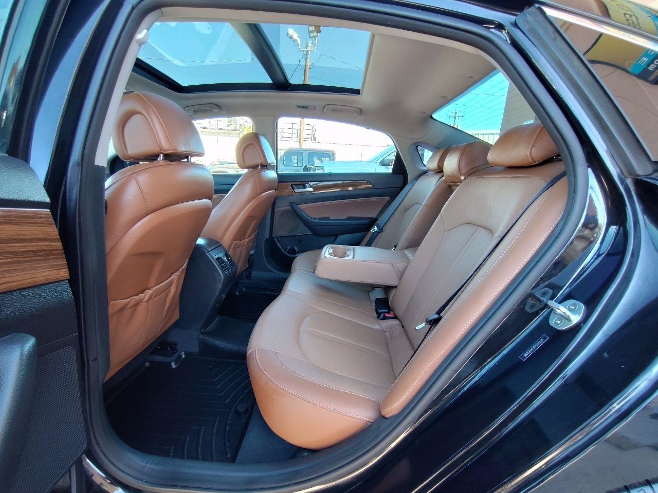 Used 2015 Hyundai Sonata Limited w/ Option Group 06 FWD image 35