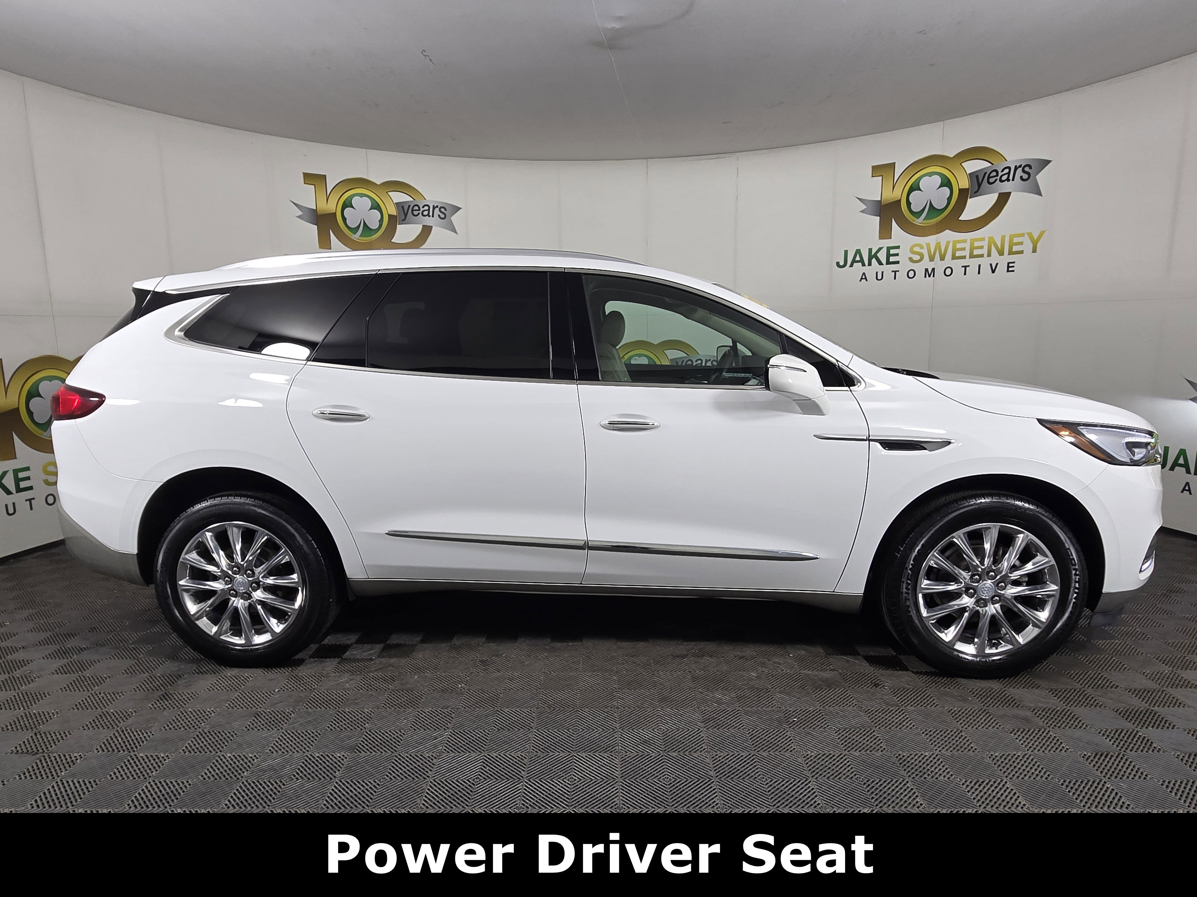 Certified 2021 Buick Enclave Essence image 10