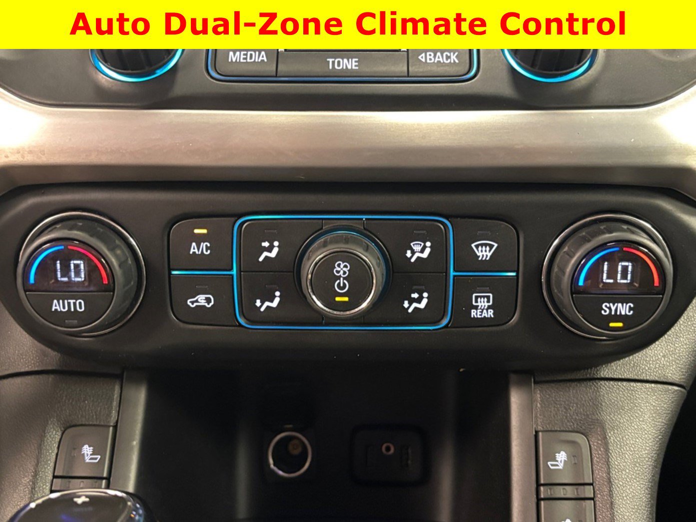 Used 2019 GMC Acadia SLT FWD image 25