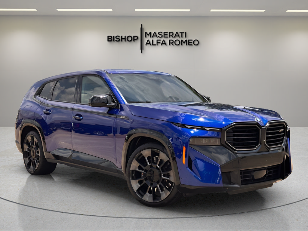 Used 2023 BMW XM AWD/4WD image 1