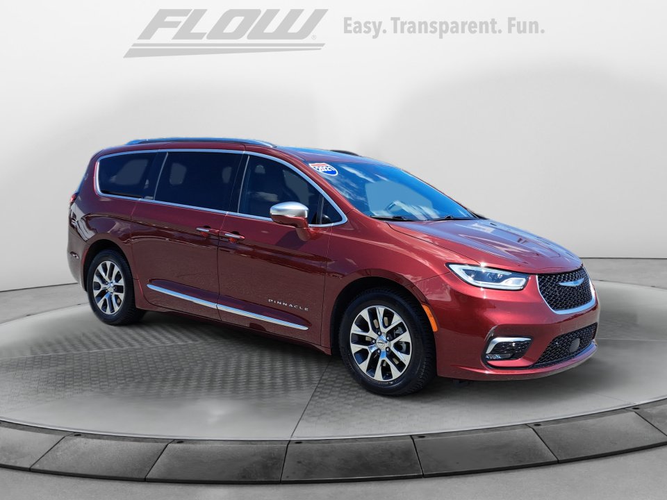Used 2021 Chrysler Pacifica Pinnacle FWD video 1
