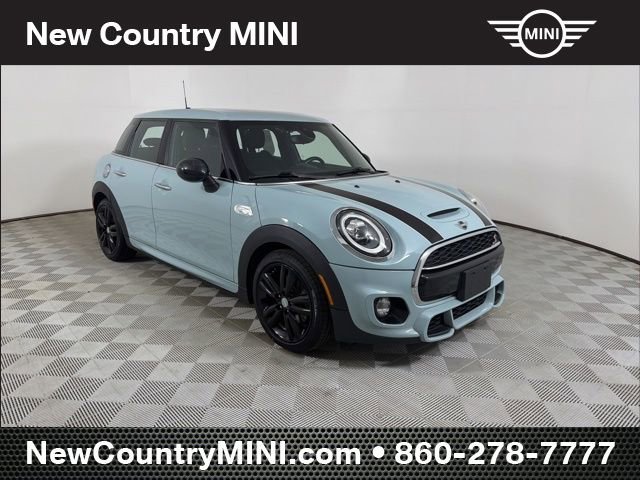 Used 2019 MINI Cooper S w/ Signature Upholstery Package image 1