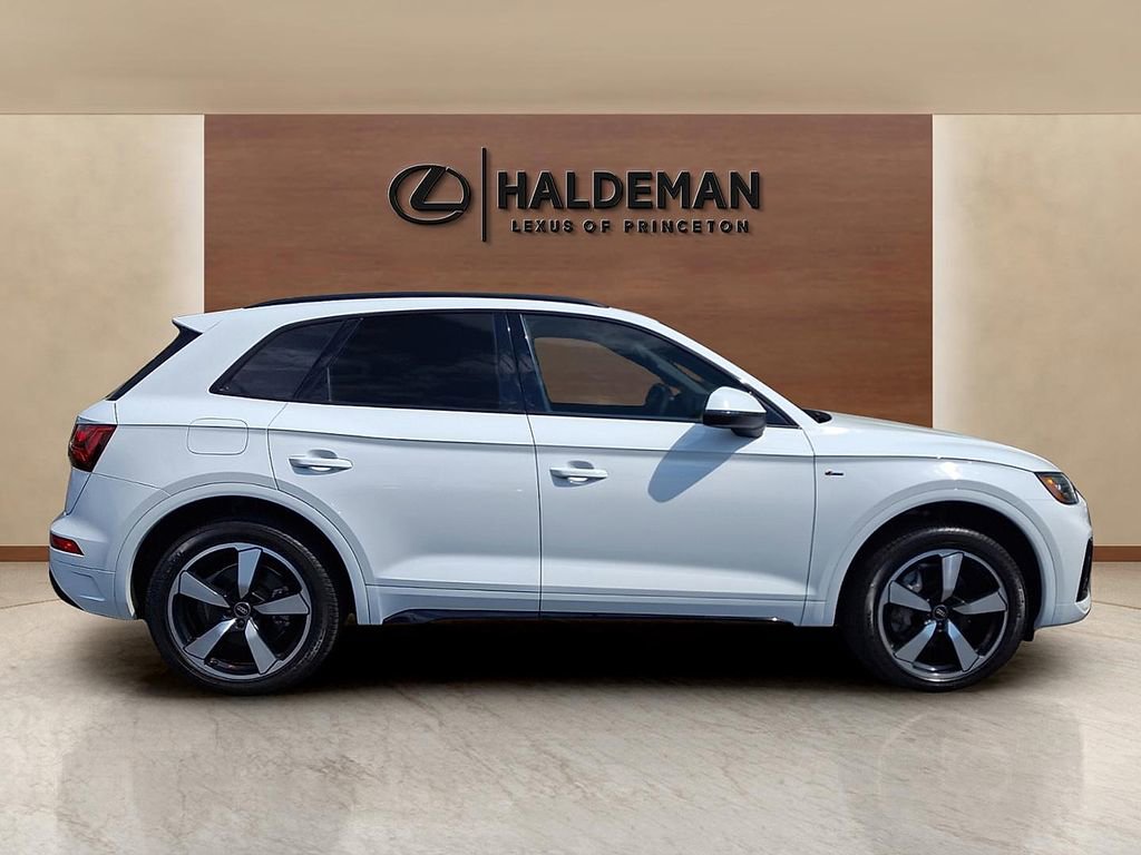 Used 2023 Audi Q5 2.0T Premium Plus AWD/4WD image 7