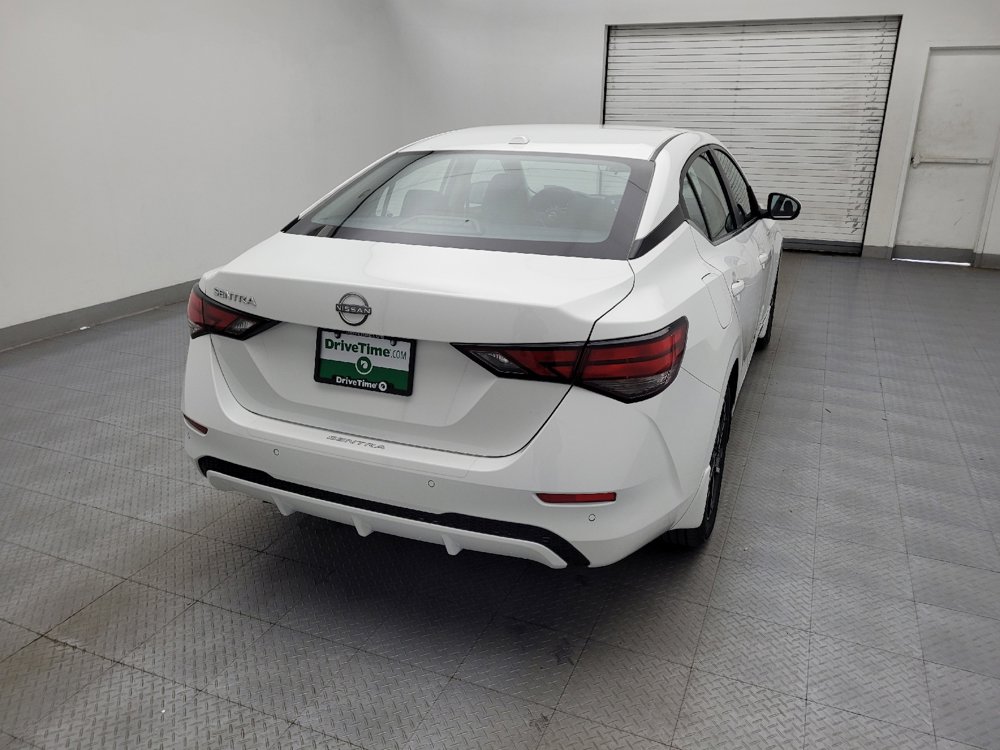 Used 2025 Nissan Sentra SV FWD image 7