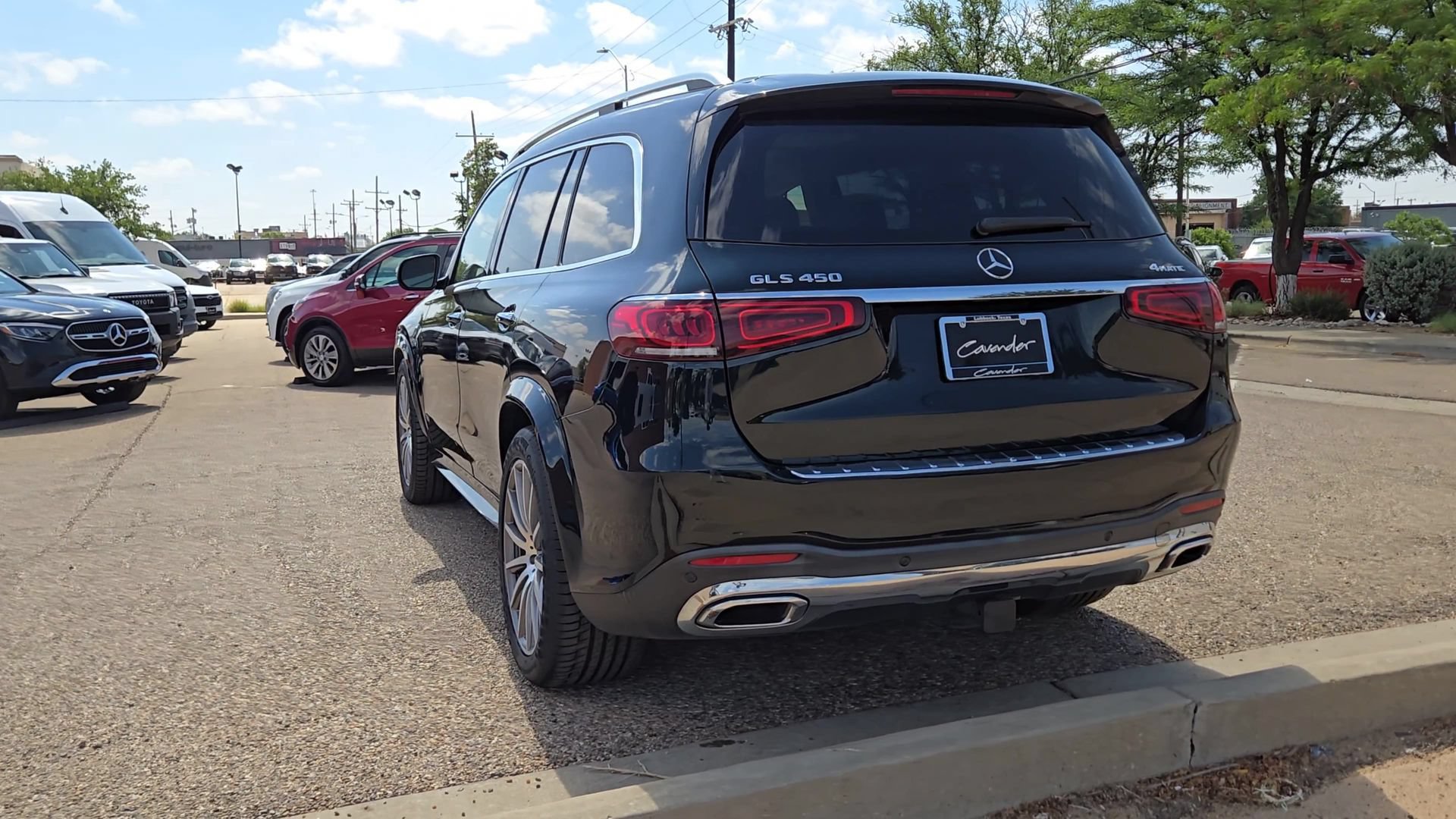 Used 2022 Mercedes-Benz GLS 450 4MATIC image 7