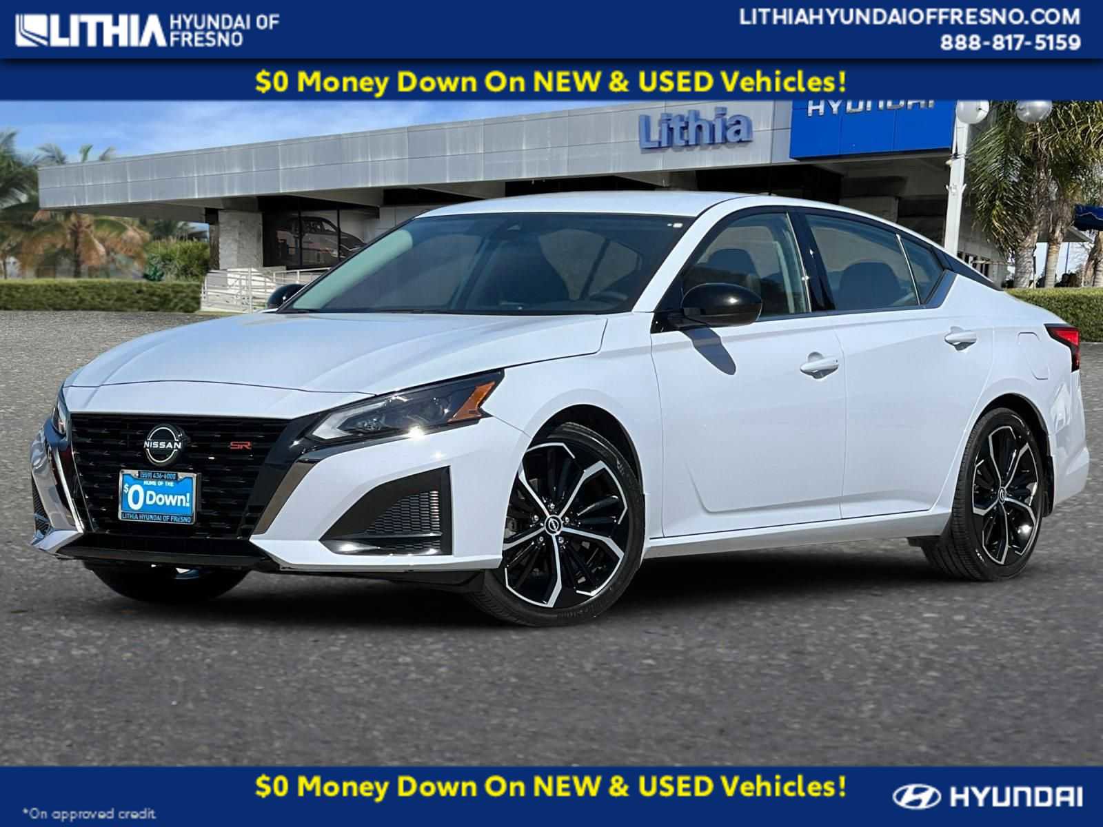 Used 2024 Nissan Altima 2.5 SR FWD image 1
