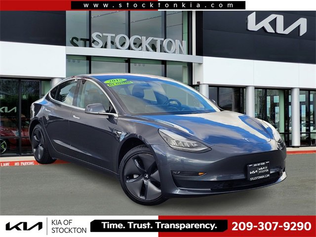 Used 2018 Tesla Model 3 Long Range image 1