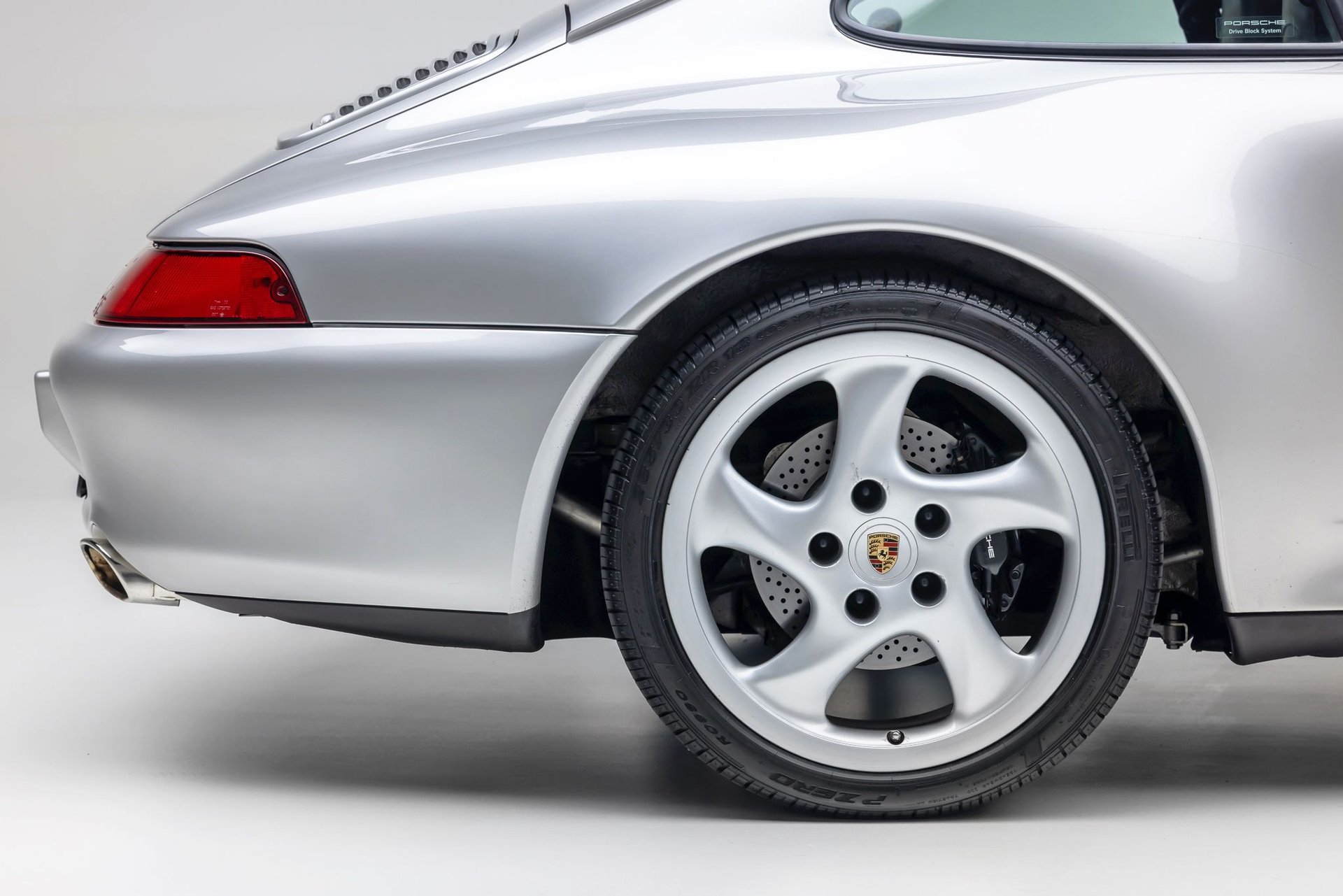 Used 1998 Porsche 911 Carrera S RWD image 18