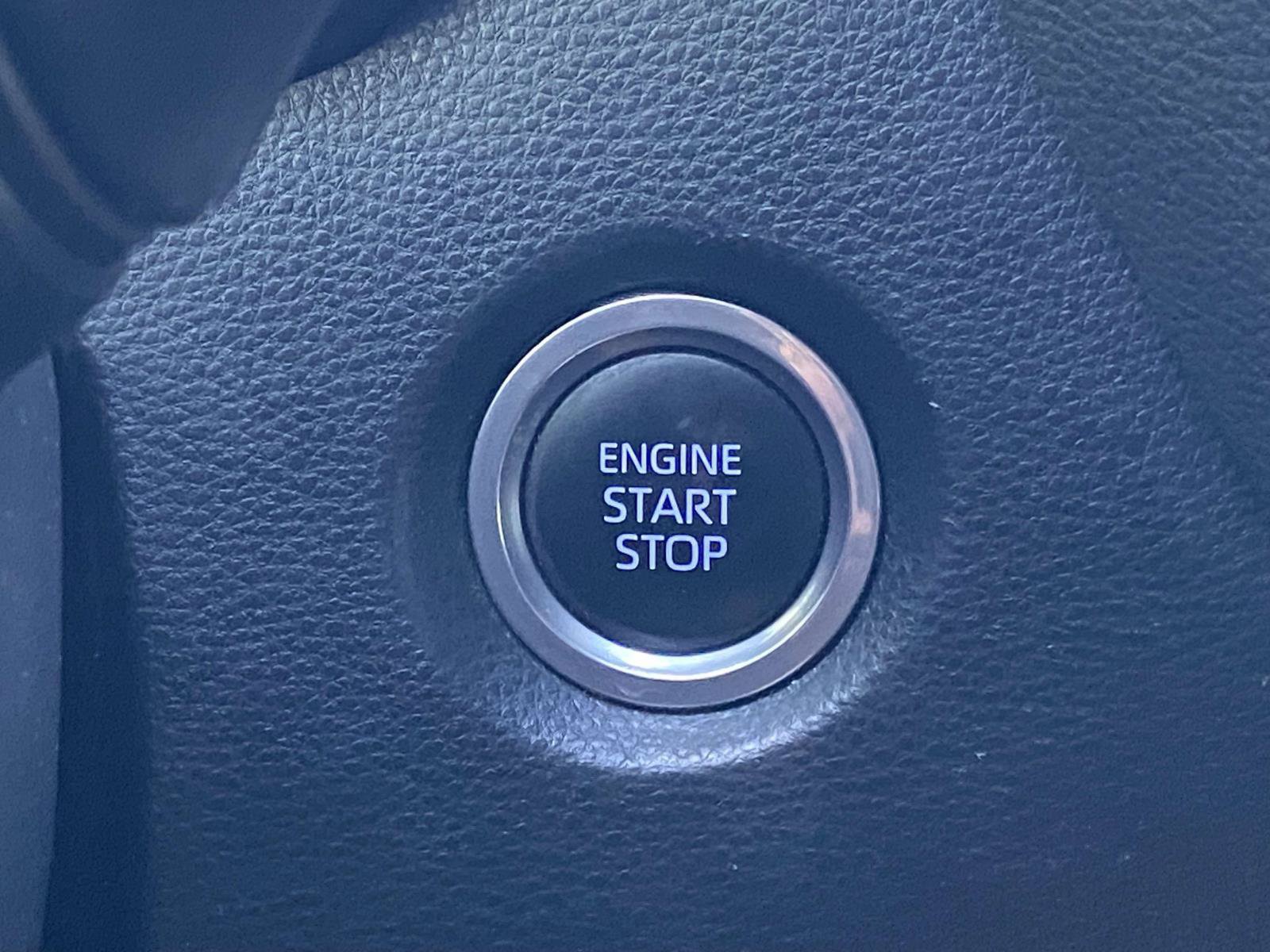 Used 2021 Toyota Corolla SE FWD image 33