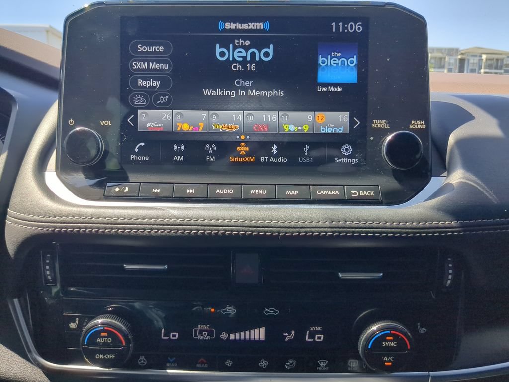 Used 2023 Nissan Rogue Platinum w/ Platinum Premium Package FWD image 22