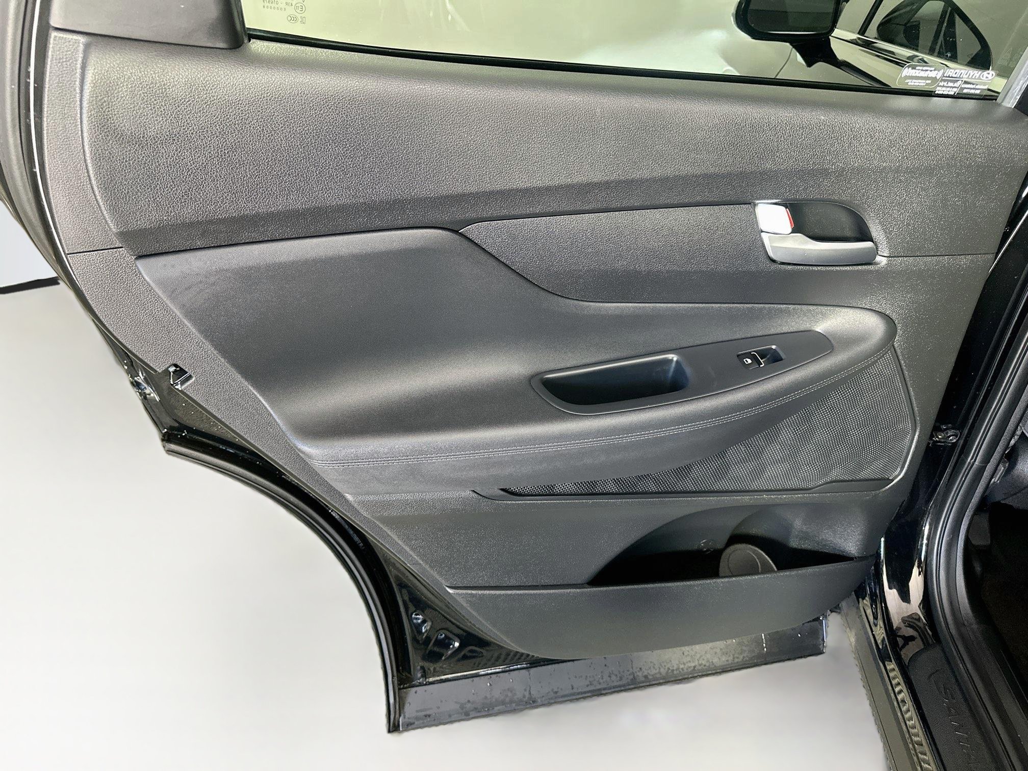Used 2021 Hyundai Santa Fe SEL w/ Cargo Package FWD image 25