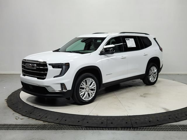 Used 2026 GMC Acadia Elevation w/ Elevation Premium Package FWD image 3