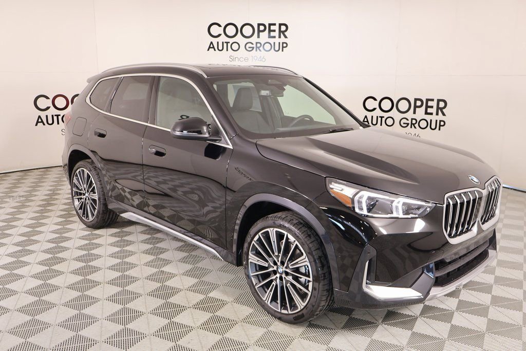New 2026 BMW X1 xDrive28i w/ Convenience Package AWD/4WD image 1