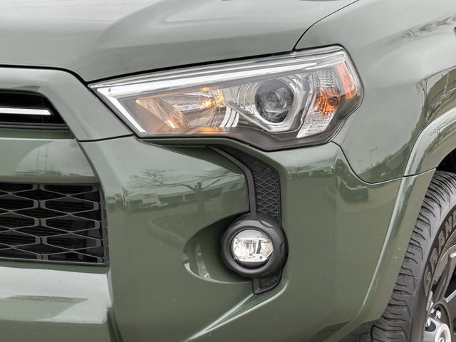 Used 2022 Toyota 4Runner Trail Special Edition AWD/4WD image 7