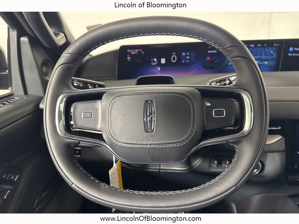 New 2025 Lincoln Navigator L Reserve w/ Jet Appearance Package image 31