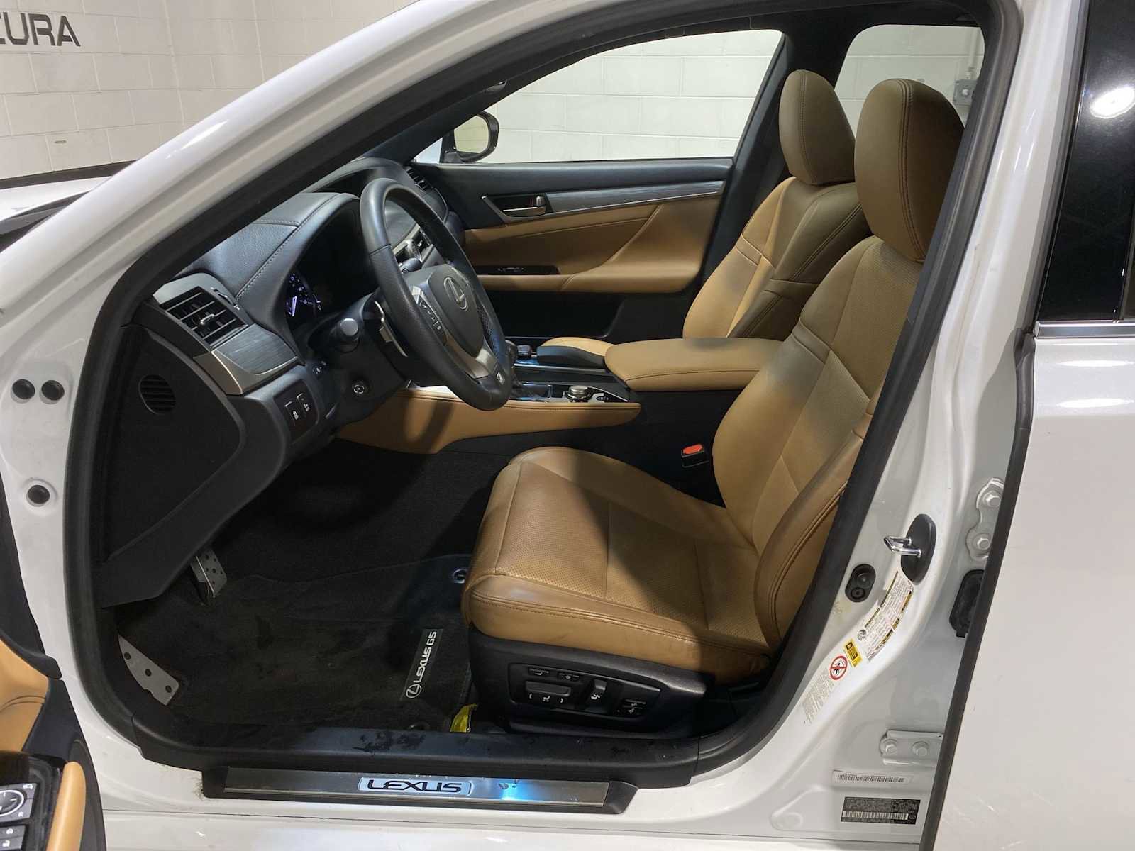Used 2015 Lexus GS 350 w/ F Sport Package image 2