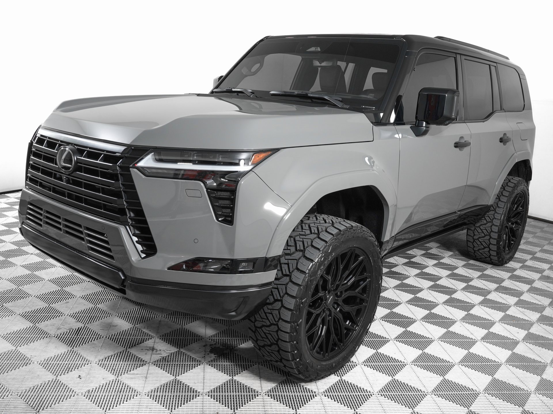 Used 2025 Lexus GX 550 image 9