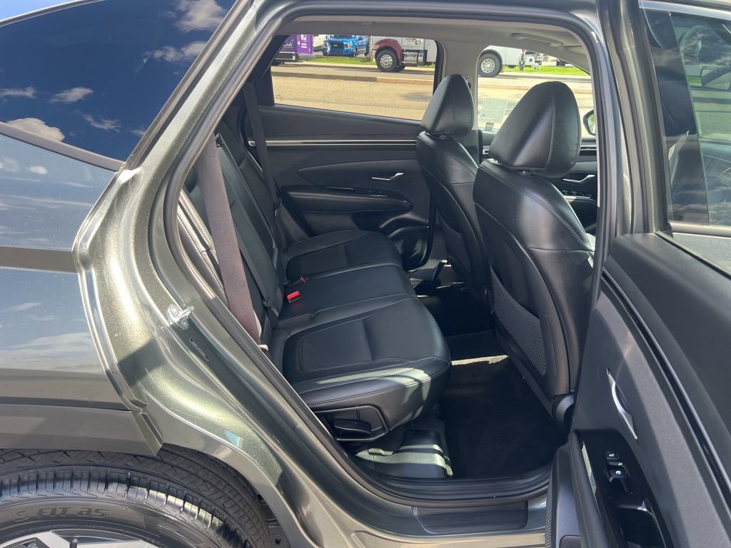 Used 2023 Hyundai Tucson Limited AWD/4WD image 41