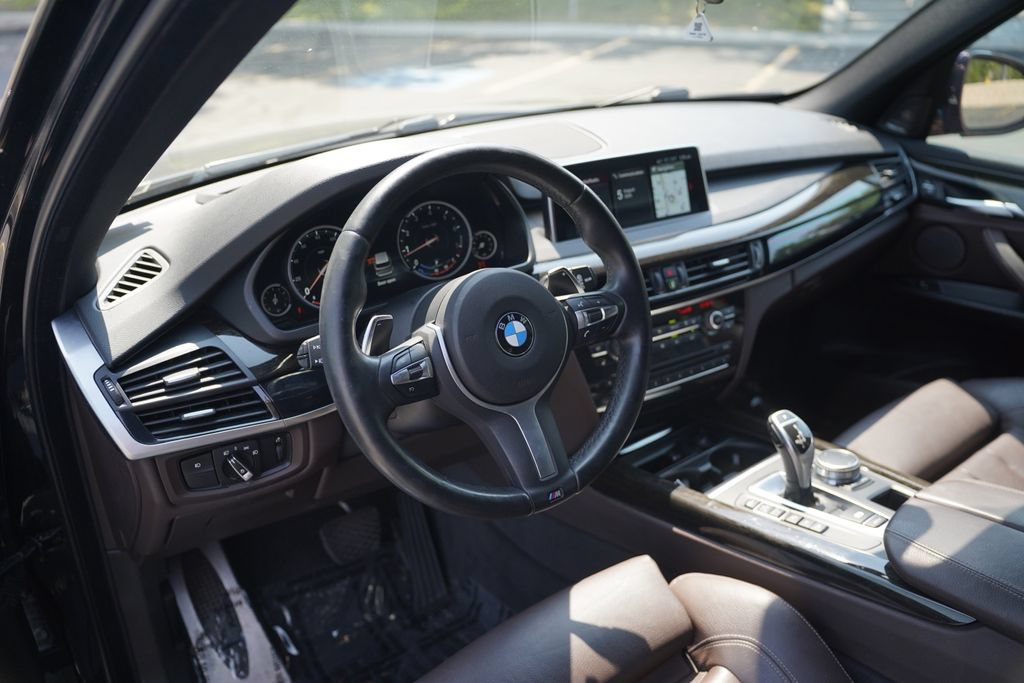 Used 2018 BMW X5 xDrive50i AWD/4WD image 9