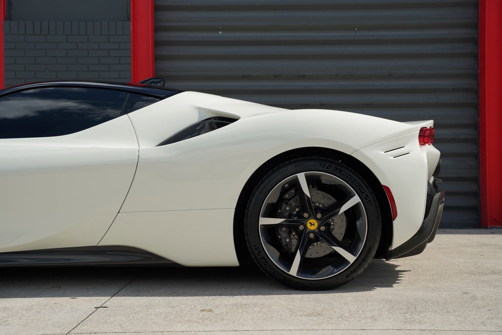 Used 2023 Ferrari SF90 Stradale image 6
