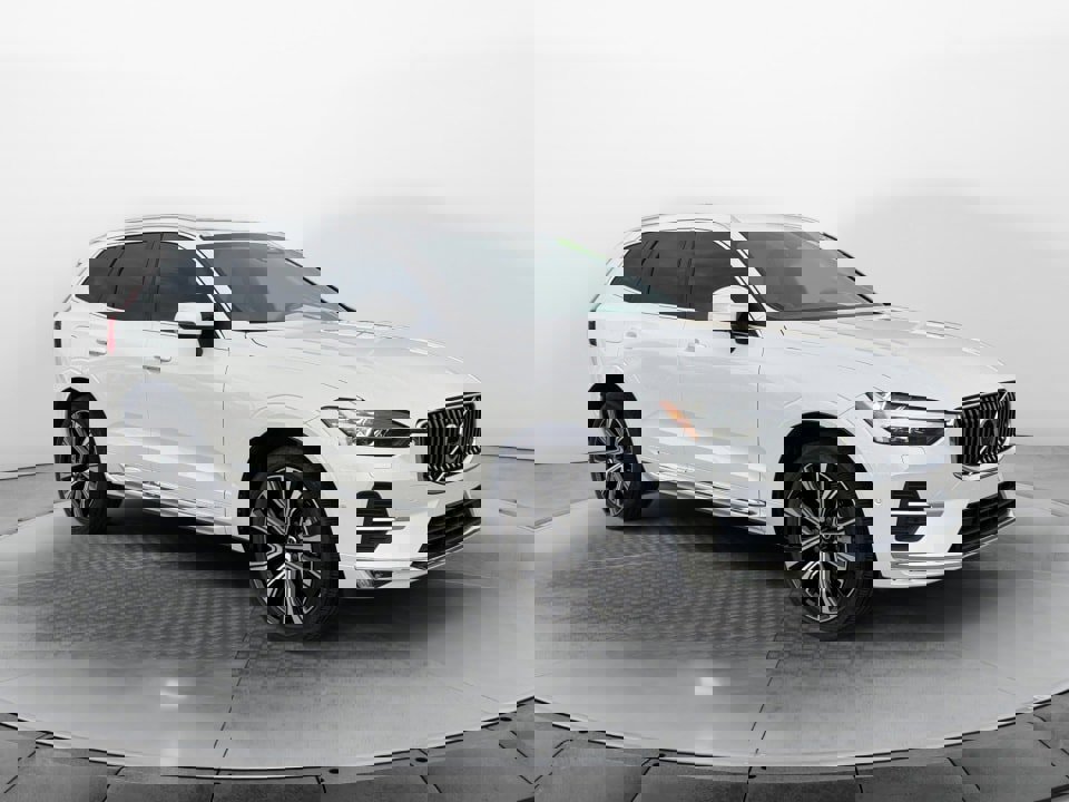 Certified 2023 Volvo XC60 B5 Ultimate w/ Climate Package