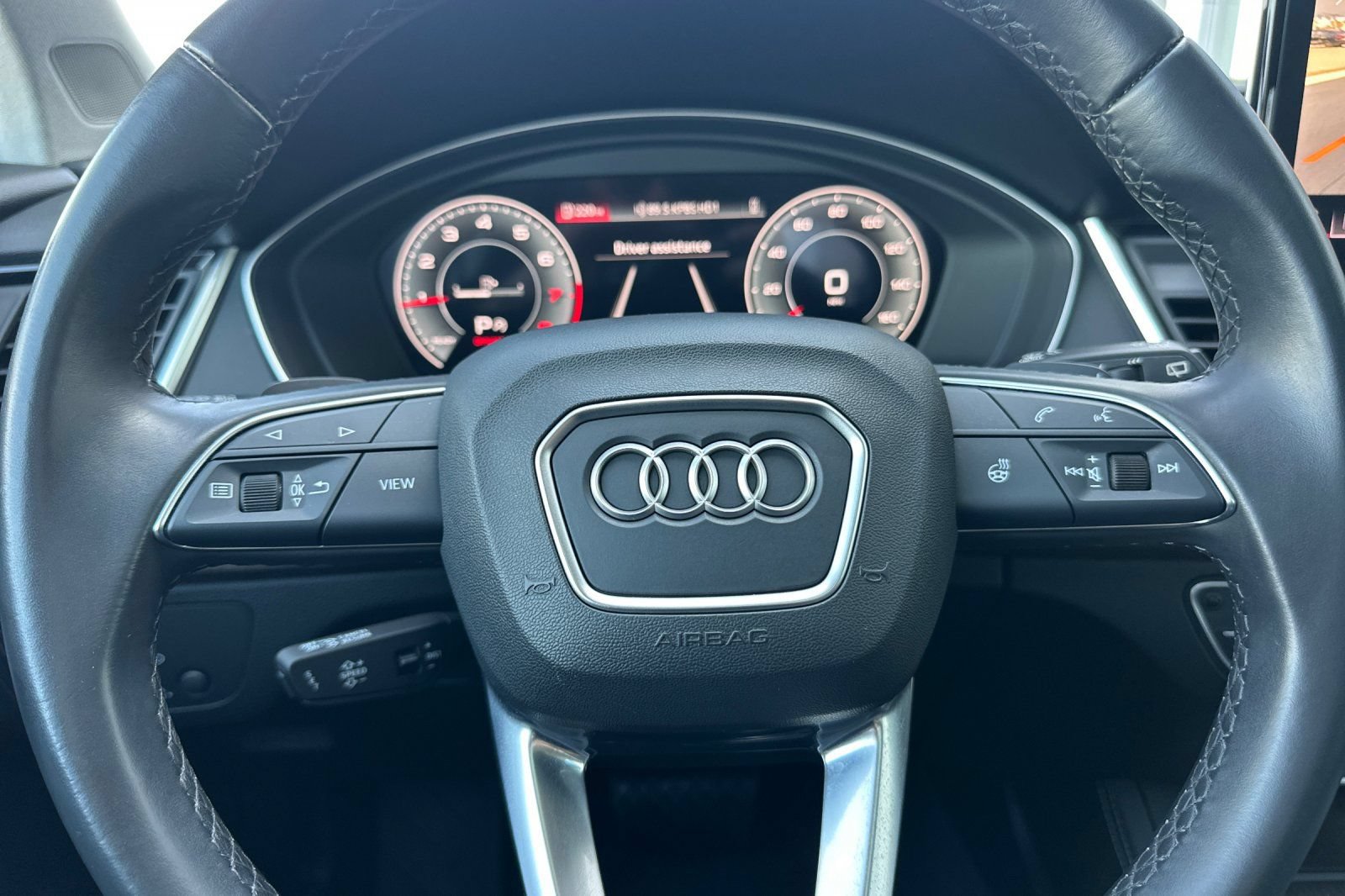 Used 2023 Audi Q5 2.0T Premium Plus w/ Premium Plus Package AWD/4WD image 22