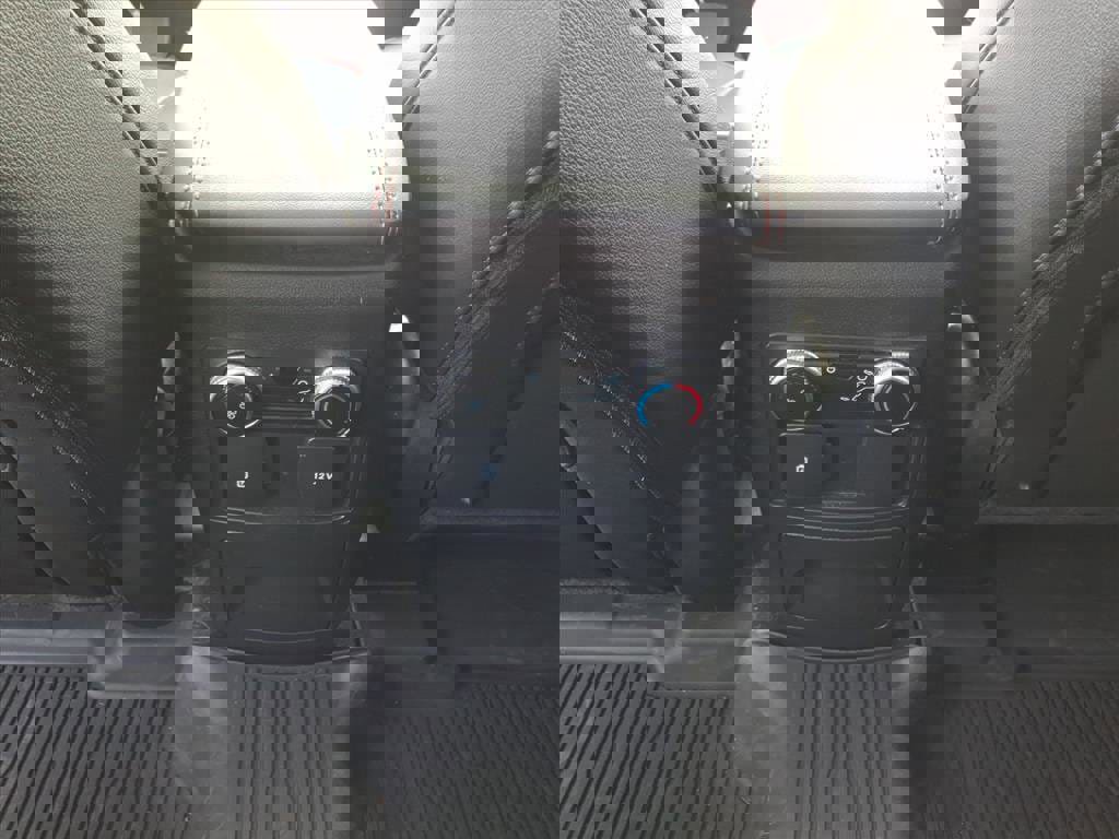 Used 2024 Ford Explorer ST-Line w/ Class IV Trailer Tow Package image 7