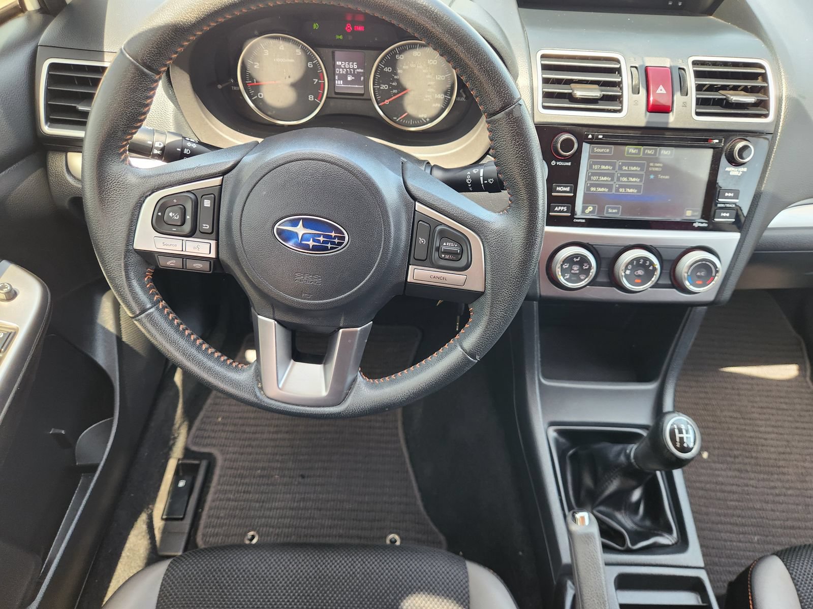 Used 2017 Subaru Crosstrek 2.0i Premium AWD/4WD image 25