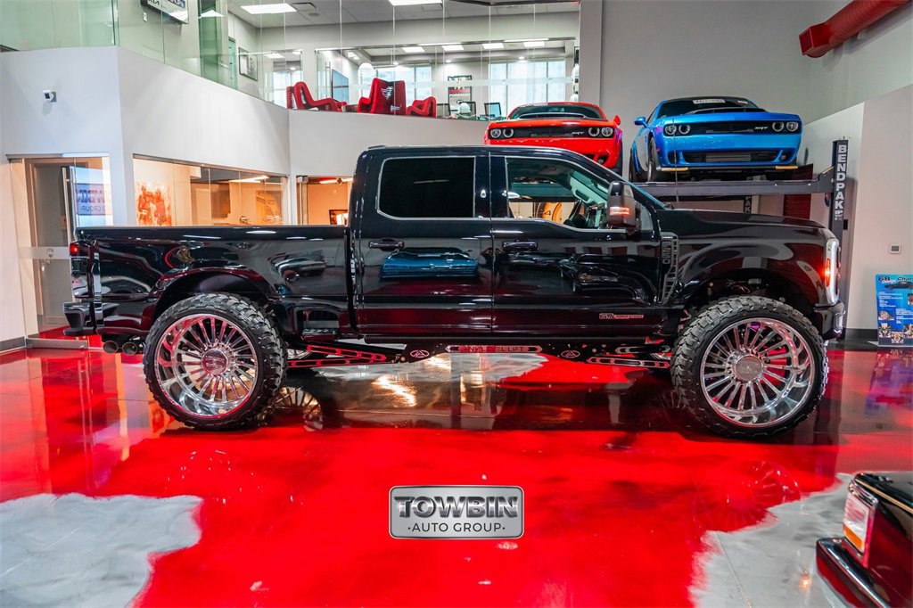 Used 2023 Ford F250 Lariat w/ Lariat Ultimate Package image 10