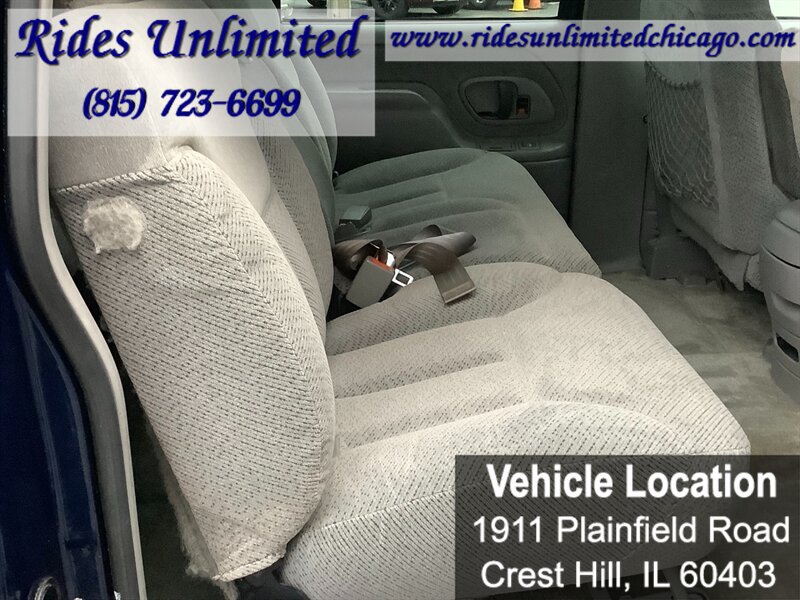 Used 1999 Chevrolet Suburban 2500 w/ Preferred Equipment Group 2 AWD/4WD image 28