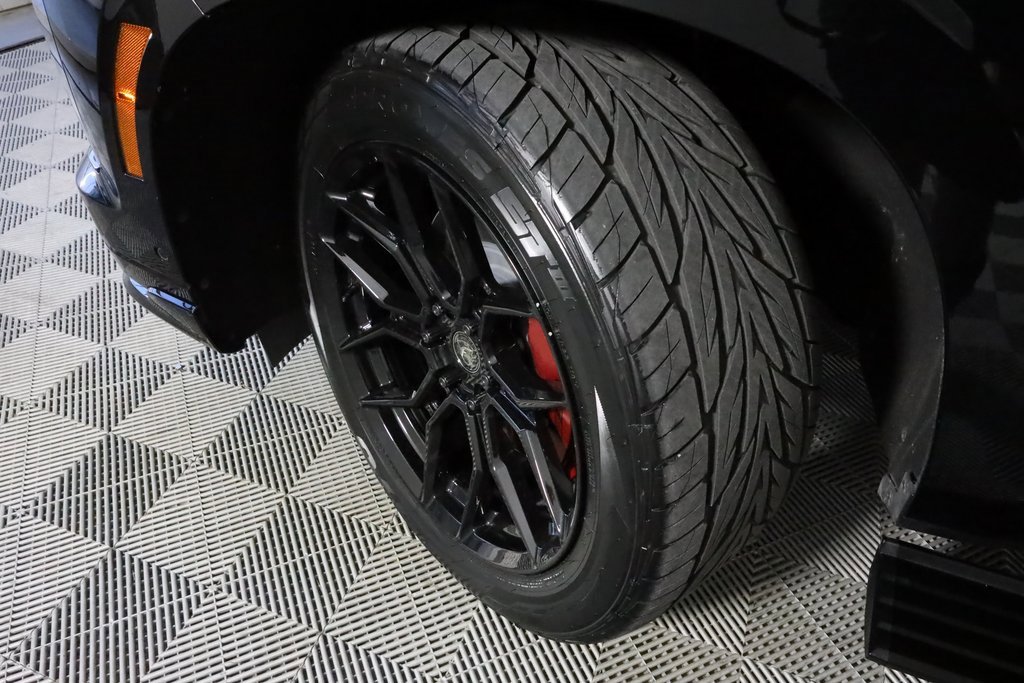 Used 2025 Cadillac Escalade V image 45