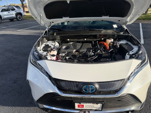 Certified 2023 Toyota Venza XLE AWD/4WD image 20